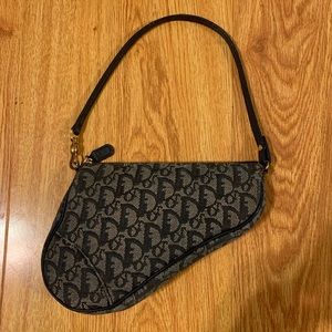 FINAL SALE 🎉Authentic Dior Saddle bag